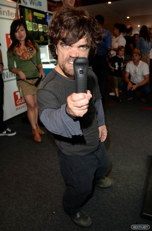 1307-23 Comic-Con Actores famosos Peter Dinklage 02
